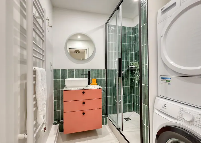 Superb Flat With Balcony - Near Notre-dame - 05 *